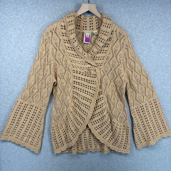 Antthony Original Sweaters - Vintage Antthony Original Sweater Womens Small Tan Crochet One-Button Cardigan